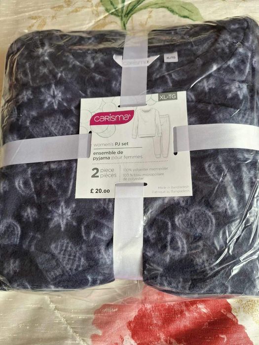 Чисто нови зимни  дамски пижами