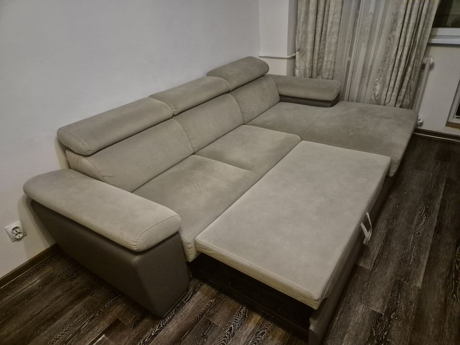 Canapea colțar modernă bej/maro – foarte comodă – stare bună