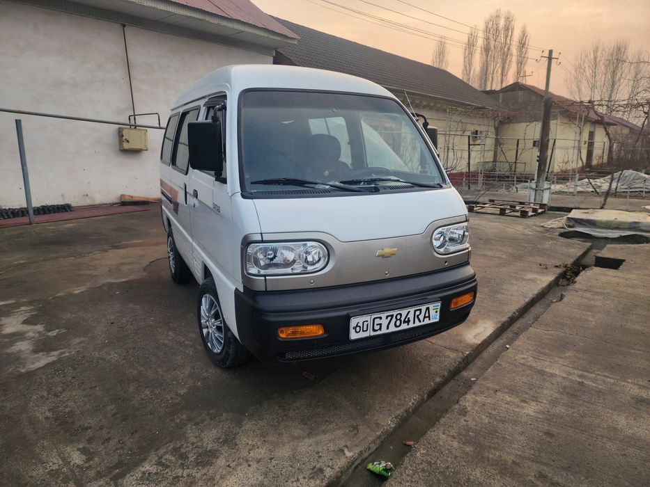 Damas 2021 bir qol minilgan