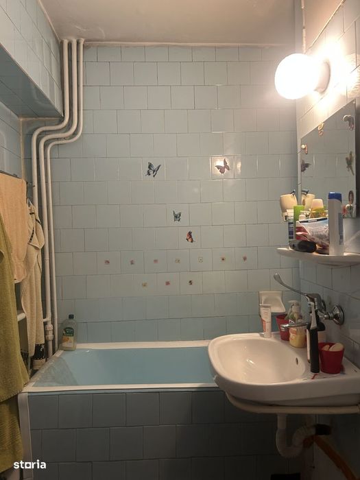 Apartament trei camere, decomandat, et. 1/4, Casa Științei-Supeco — fotografia 2