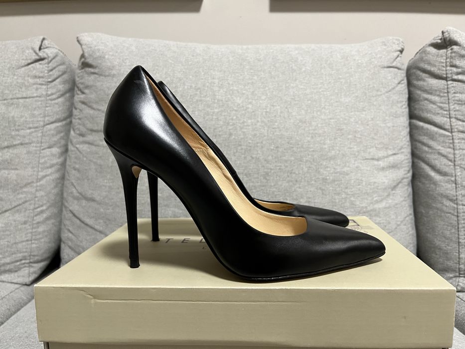 Кожени обувки Zara 38 номер