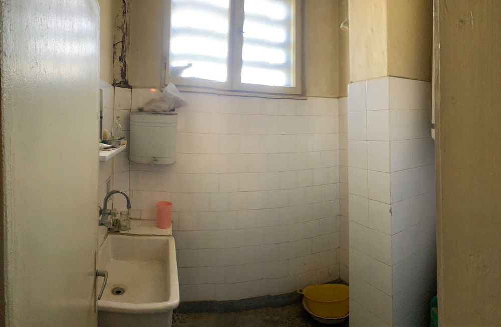 Продава се Четиристаен апартамент в Попово - 114 кв.м за 403 €/кв.м - Снимка #1