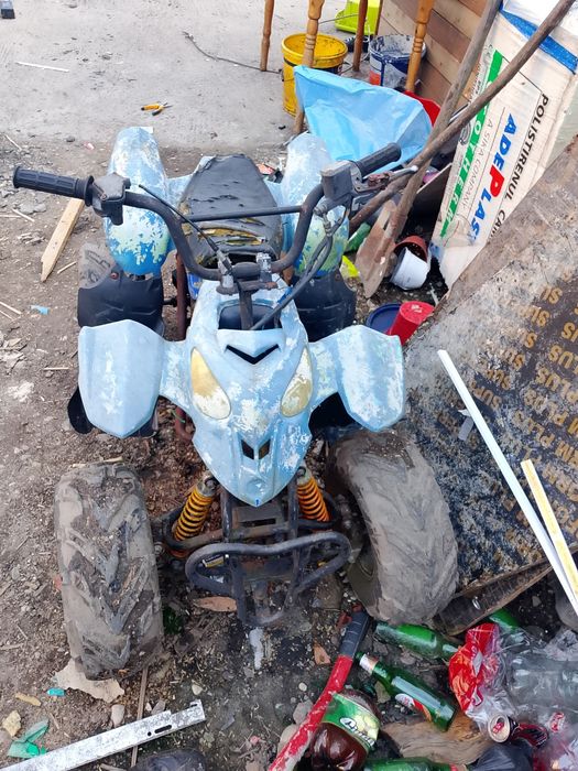 Vând ATV de 125 4T