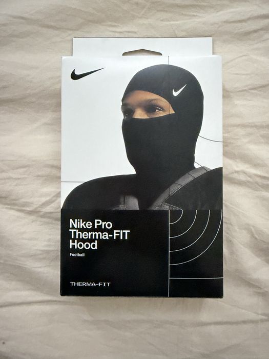 Продам балаклаву nike