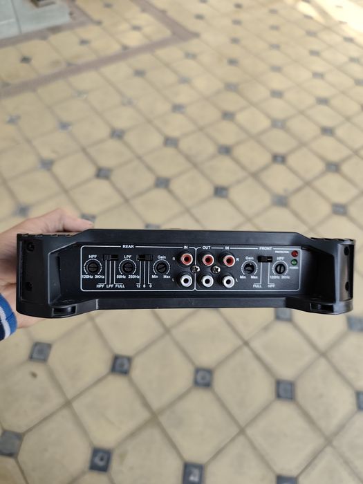 Усилител  pioner