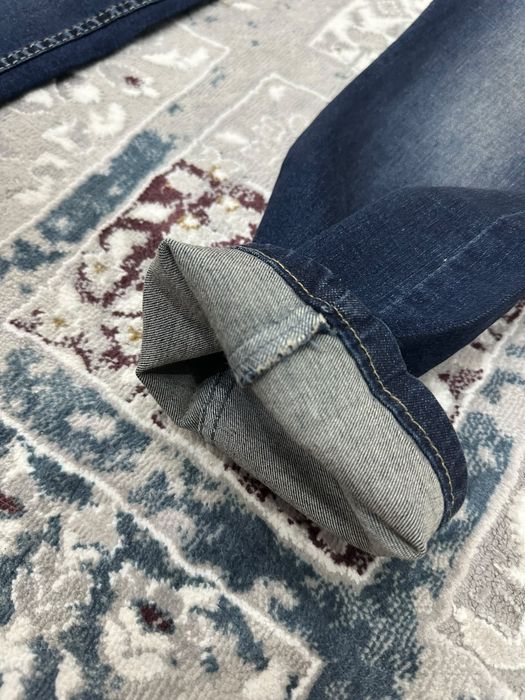 Продам детские новые джинсы