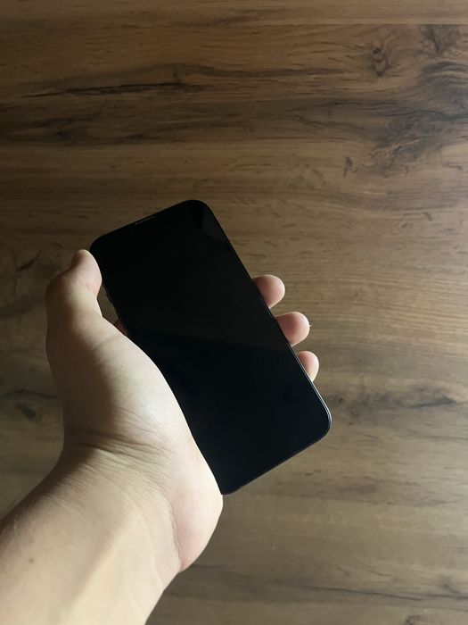 Продам 13 айфон на 128GB