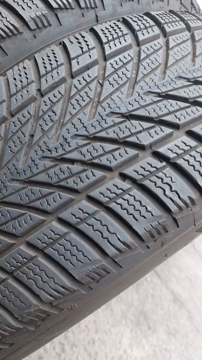 Зимни гуми 205 60 16 Goodyear Ultragrip Performance 4 броя