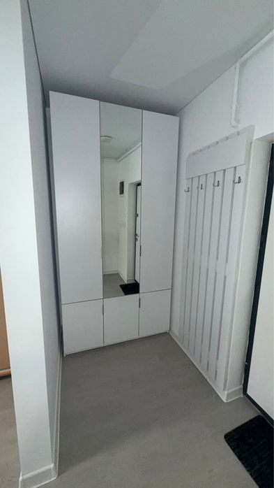 Inchiriez garsoniera