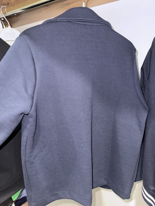 Продам пиджак школьный