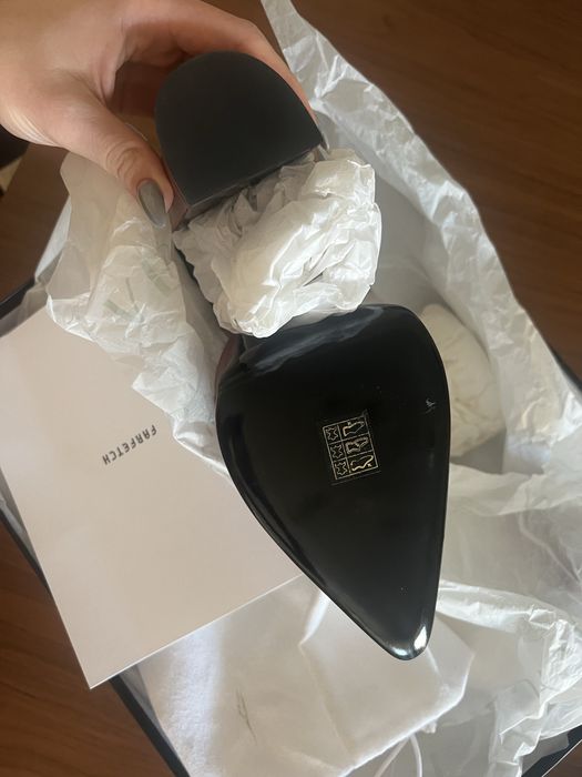 Обувки на ток Versace