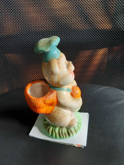 vand bibelou/statueta  din portelan