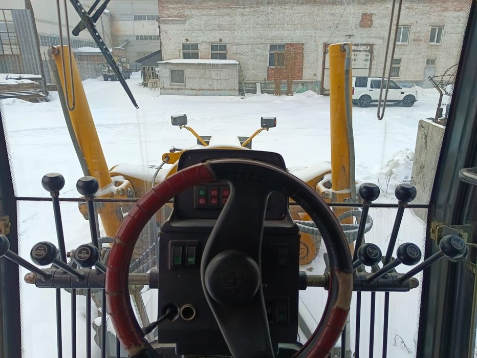 Продам срочно Грейдер