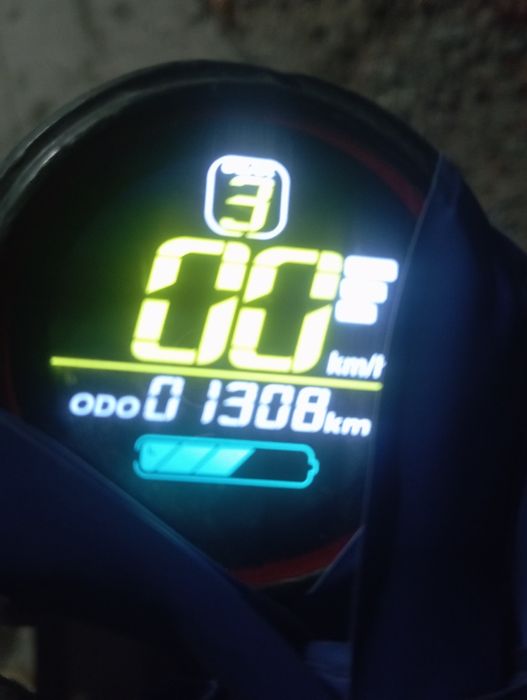 Продам самокат э