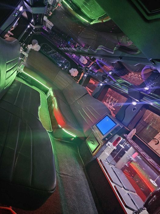 Limuzina de evenimente Hummer h2 6.0 benzina