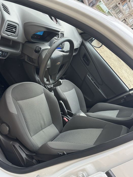 Шевролет кобальт