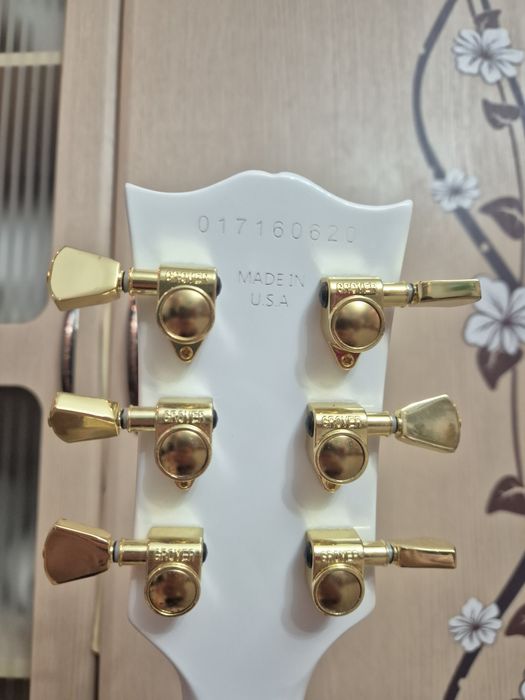 Электрогитара gibson