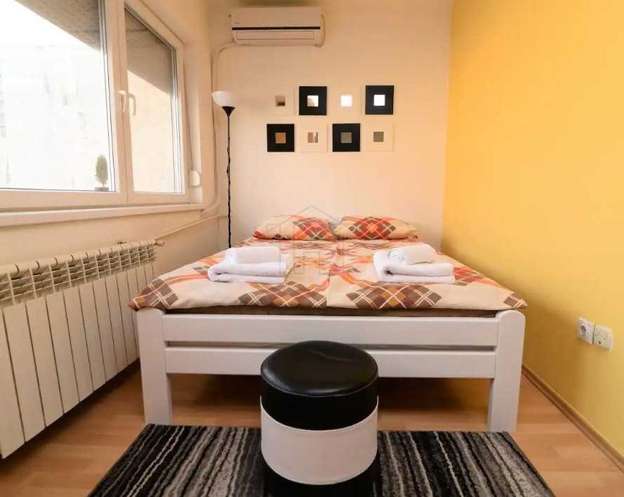 Дава се под наем Двустаен апартамент в Пловдив, Тракия - 52 кв.м за 255 € - Снимка #2