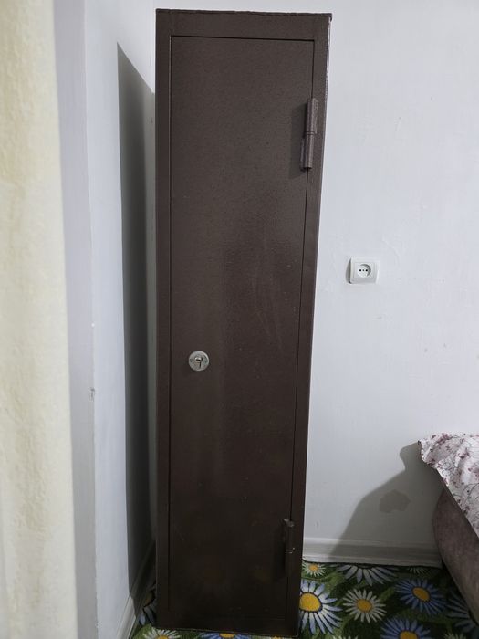 Сейф. Толшина 5 мм.