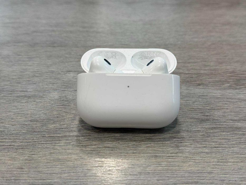 Apple AirPods Pro 2