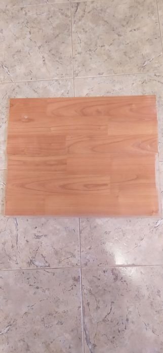 Продам ламинат б/у