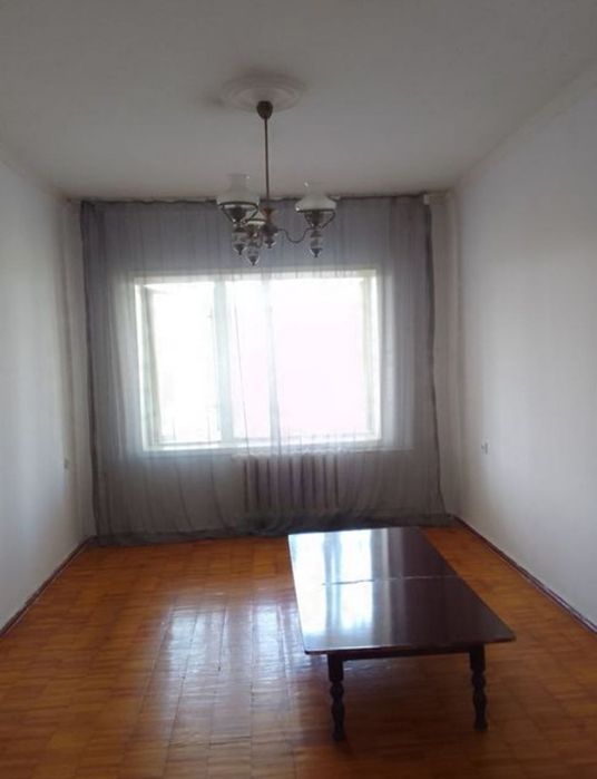 Юнусабад -15 3х комнатная квартира ПУСТАЯ семейным