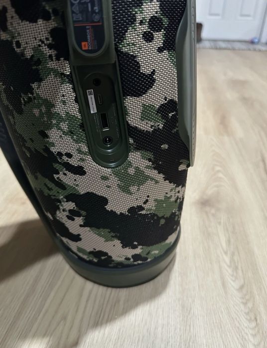 Проадам JBL boombox 2