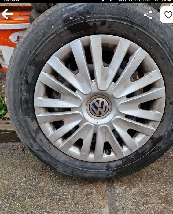 Vand 4 jante+4 anvelope vara originale + 4 capace VW Passat,stare buna