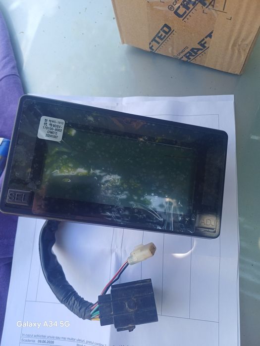 Bord cfmoto LCD cf moto vitezometru cfmoto 625
Perfect functional 
Are 7800 km și 380 ore