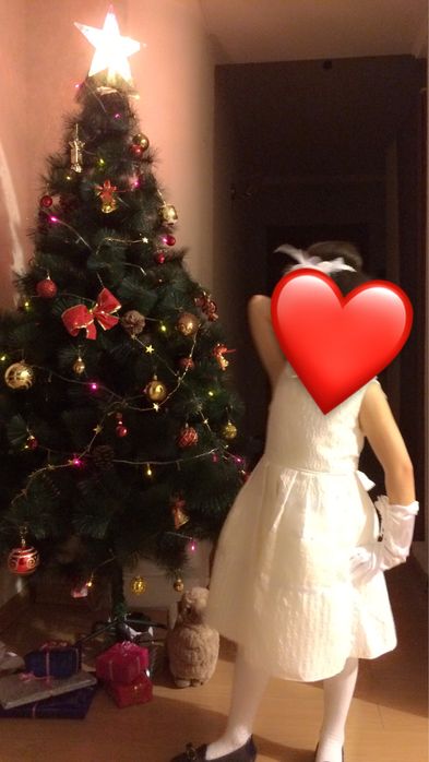 Продам новогоднию елку