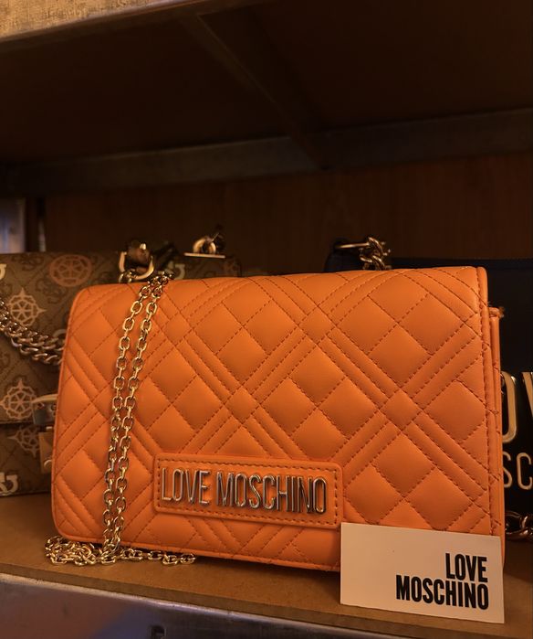 Дамска чанта LOVE MOSCHINO оранжева