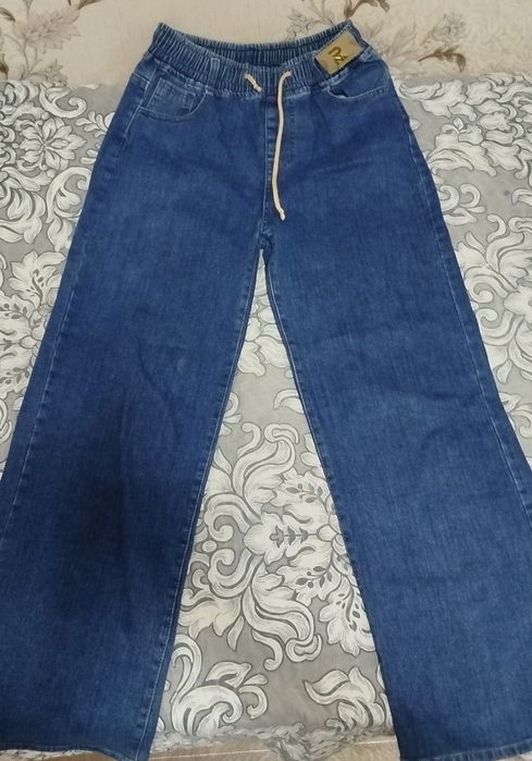 Недорого хорошие вещи. Продаю срочно пакет вещей за 340