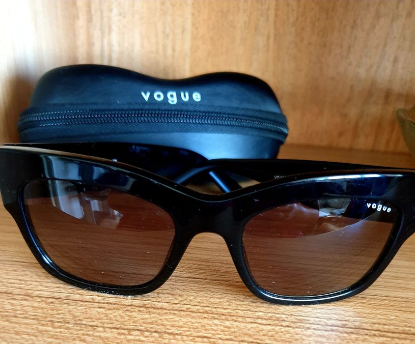 Дамски слънчеви очила