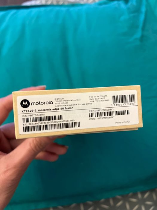 Vând Motorola edge 50 fusion 256 gb