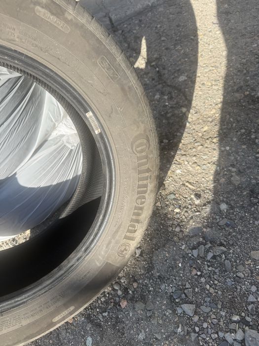 Продам летние шины 225/60/17 марки continental