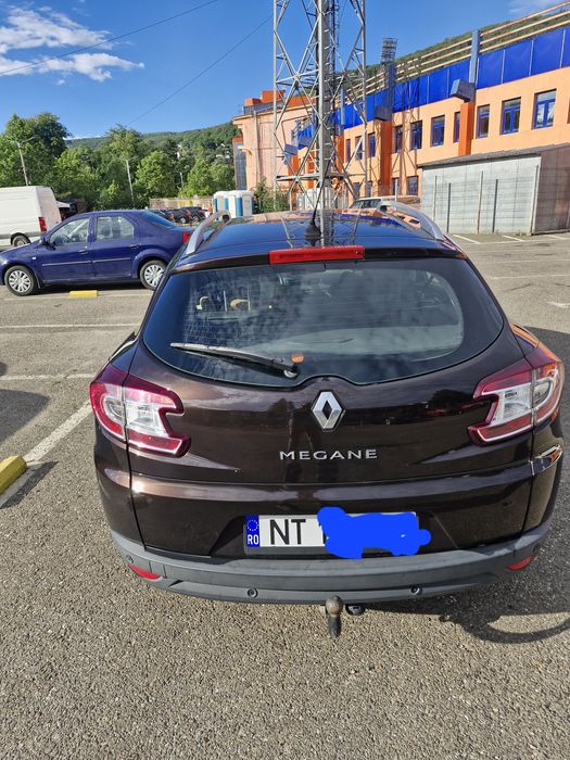 RENAULT Megane