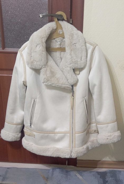 Продаётся девичья дублёнка в прекрасно состоянии