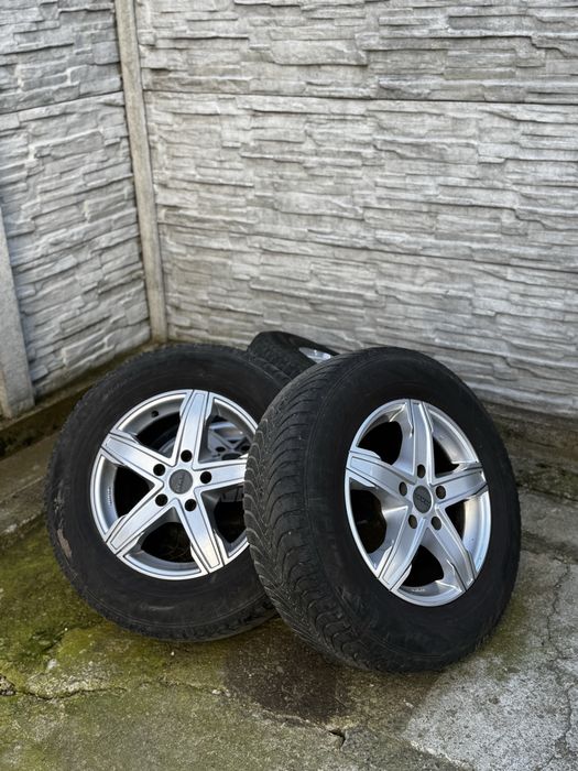 Jante 5x130 R17 cu cauciucuri de iarnă (Rexton)