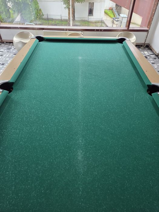 Mese Biliard + tacuri si bile
