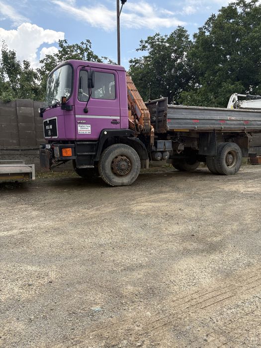 Camion basculabil