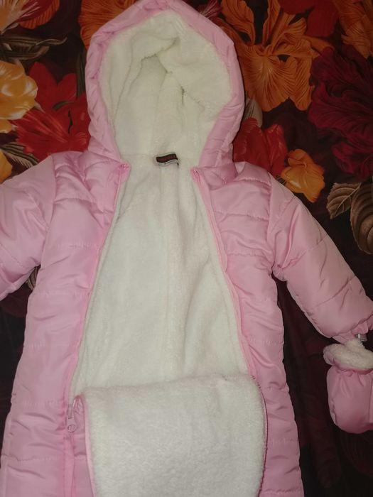 Детски космонавт за момиче