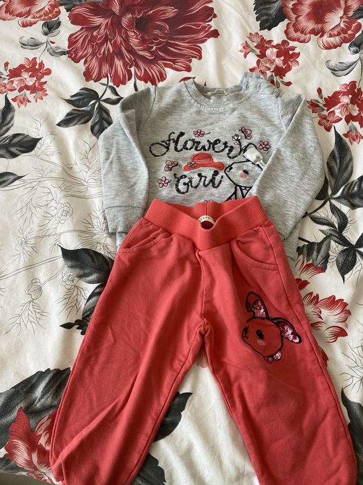 Дрехи за момиче размер 74-80