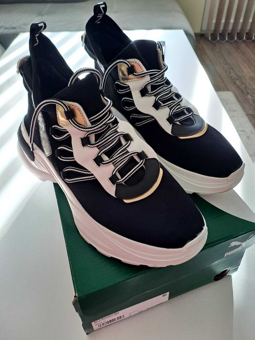 Дамски маратонки обувани по веднъж