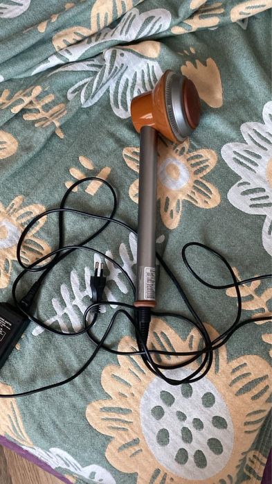 Продается Мокси массажно-тепловой аппарат.