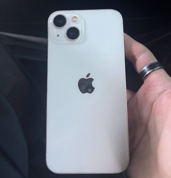 Продам iphone 13