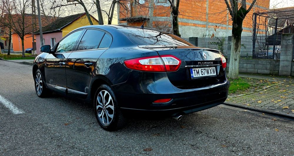Renault Fluence  2011  EURO5