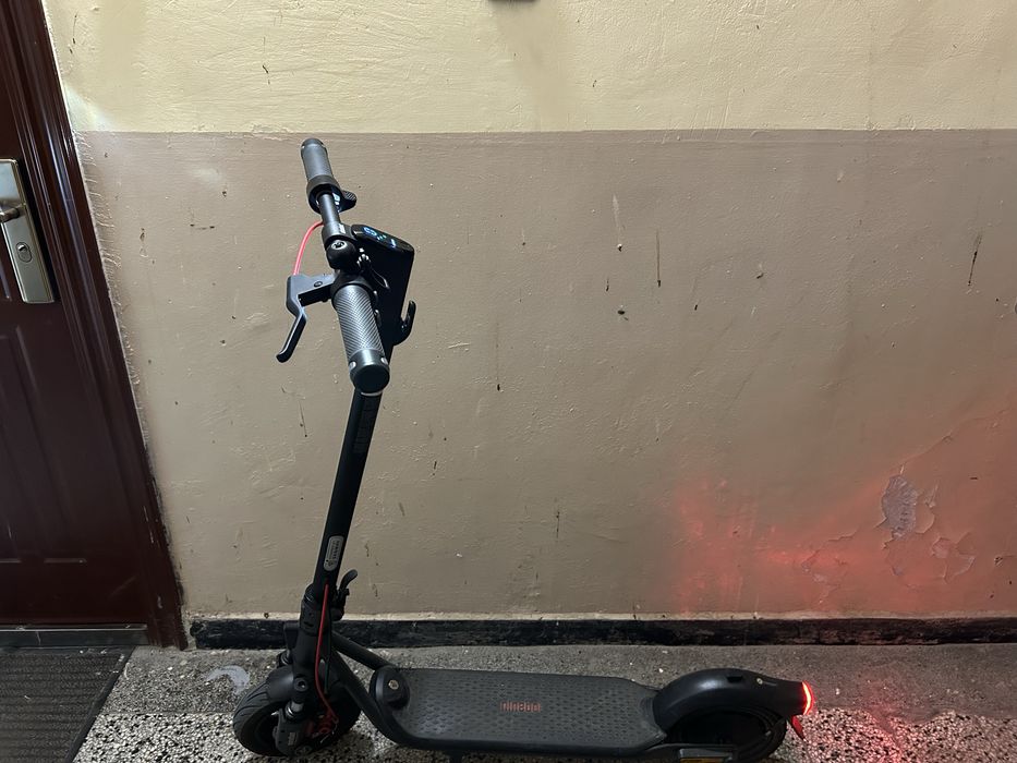 Ninebot f2 pro 2