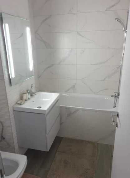 Дава се под наем Тристаен апартамент в Пловдив, Съдийски - 110 кв.м за 348.84 € - Снимка #2