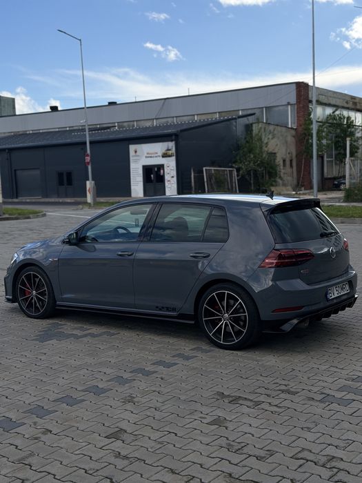 VOLKSWAGEN Golf 2020 — imagine 4
