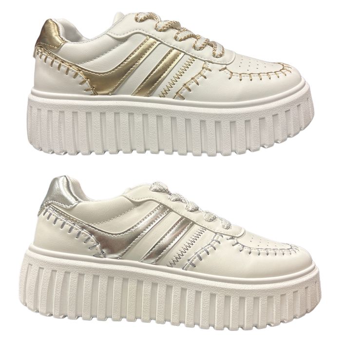 Дамски маратонки в бяло на платформа-6106